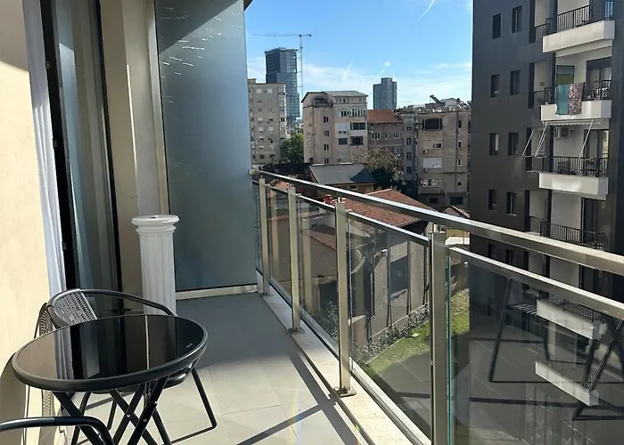 M's Apartment-cozy Getaway In The Heart Of The 公寓 *