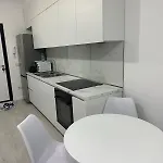 M's Apartment-cozy Getaway In The Heart Of The شقة تيرانا