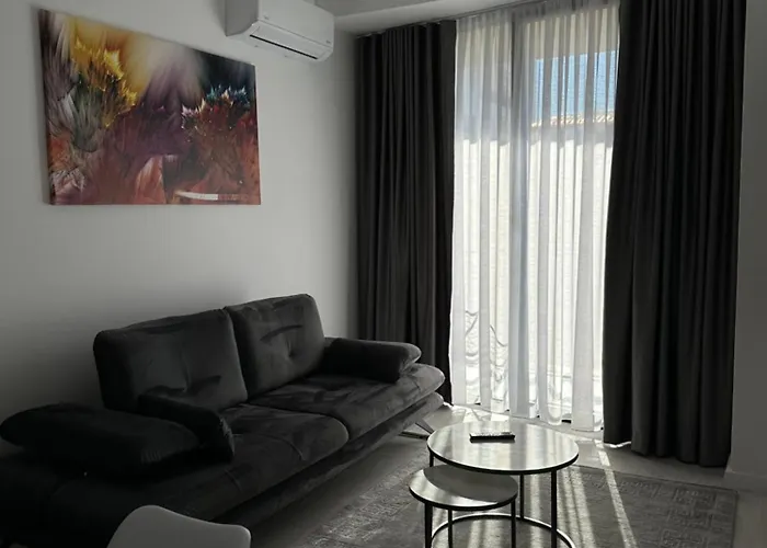 Lejlighed M's Apartment-cozy Getaway In The Heart Of The *